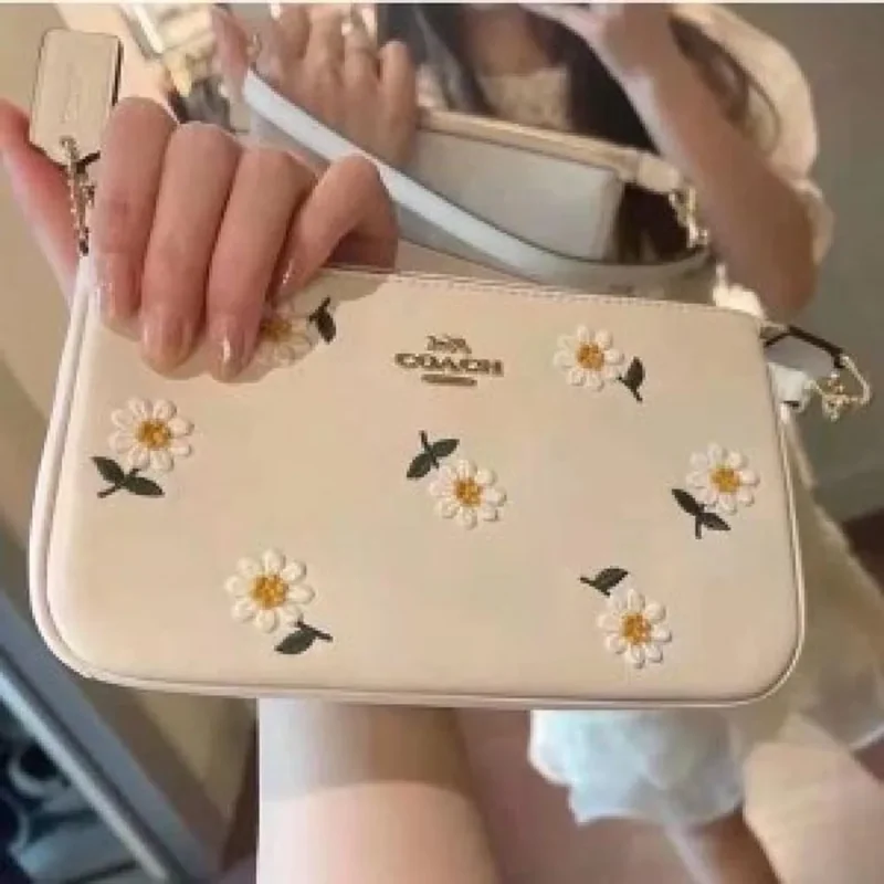Stylish Coach Nolita Daisy Applique Bag With Box For Women (FT628)