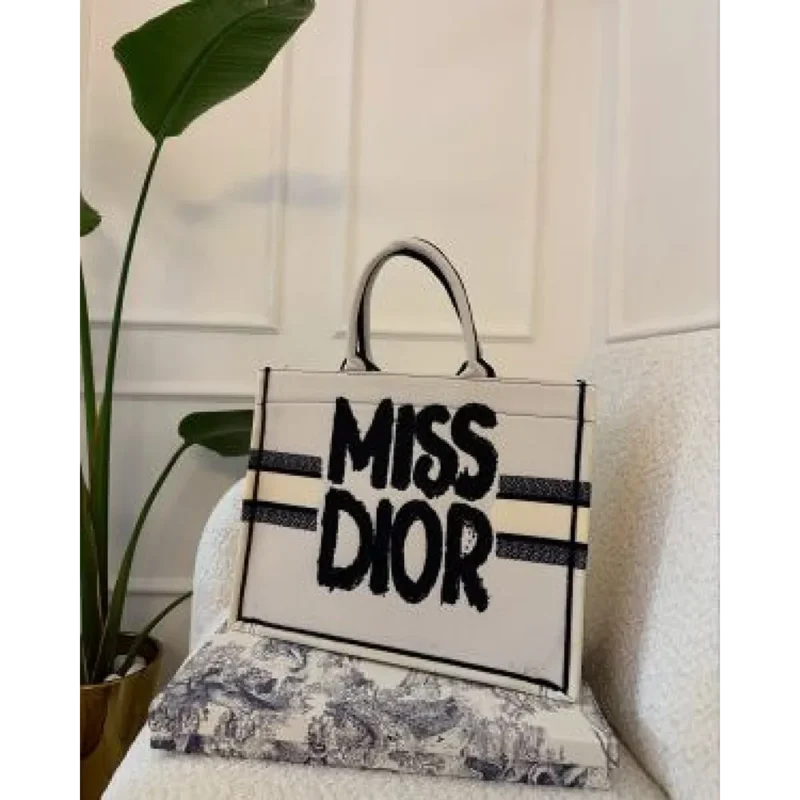 Miss Dior Handbag For Women (BOT959)