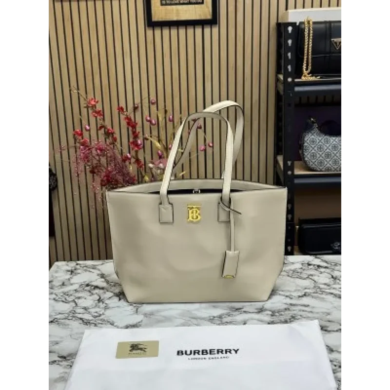 Stylish Burberry Handbag For Women (SW2191)