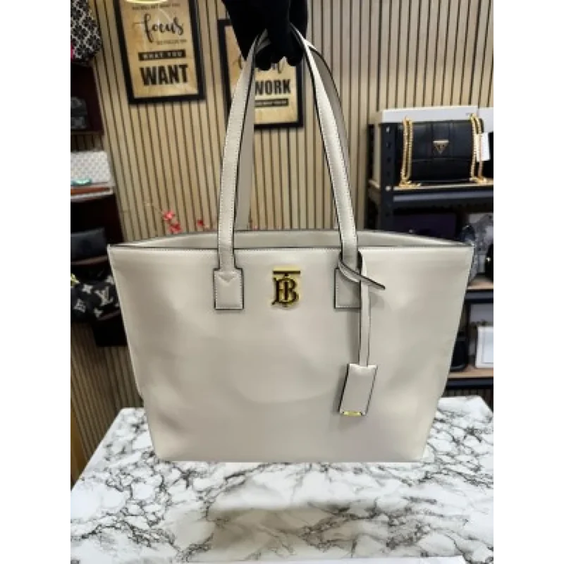Stylish Burberry Handbag For Women (SW2191)