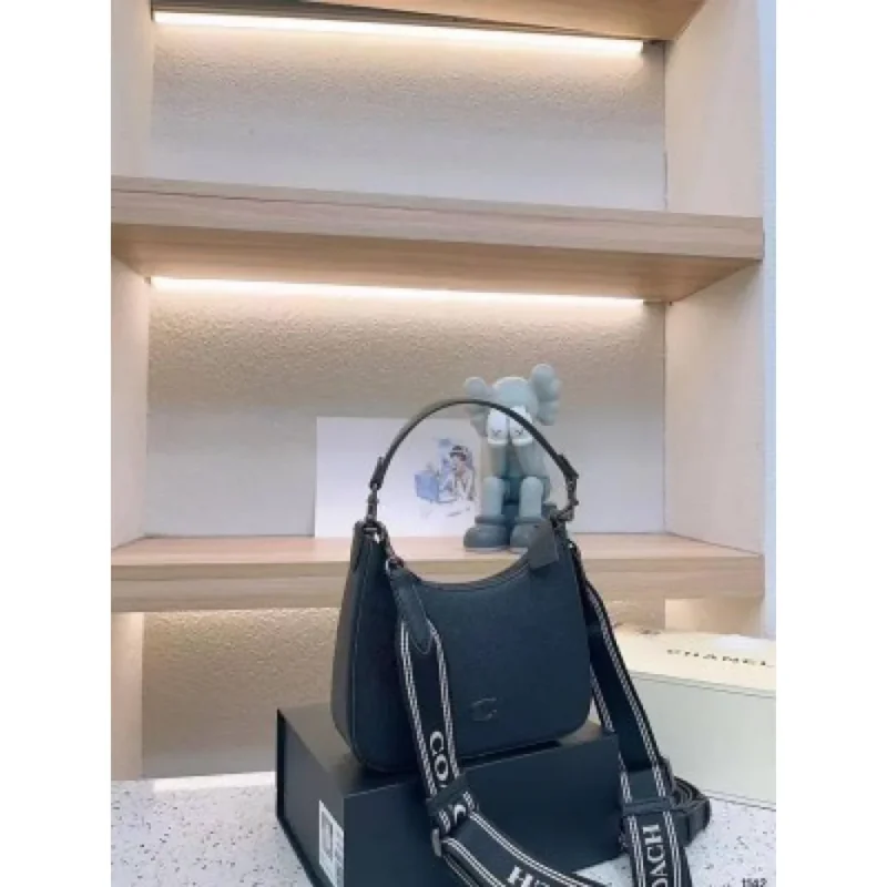 Stylish Coach Hobo Bag With Brand Box For Women (BOT1237)