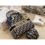 Trendy Christian Dior Handbag With Carry Bag For Women (FT971)
