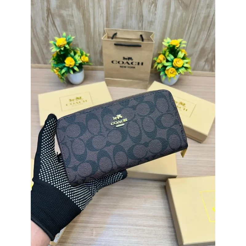 Stylish Coach Wallet For Women (CSO1046)