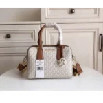 Trendy Michael Kors Handbag For Women (BT115)