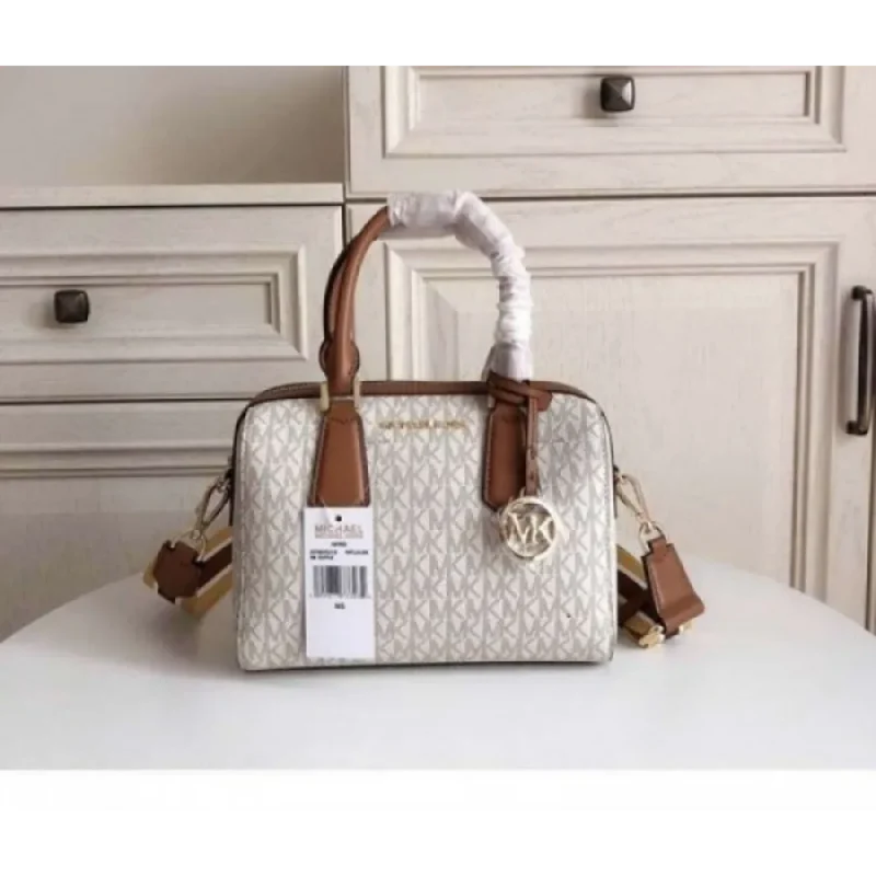 Trendy Michael Kors Handbag For Women (BT115)