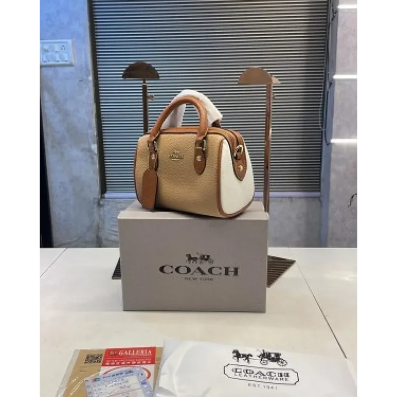 p-103-17-56-45-101535.webp Trendy Coach Handbag For Women (SW5373)