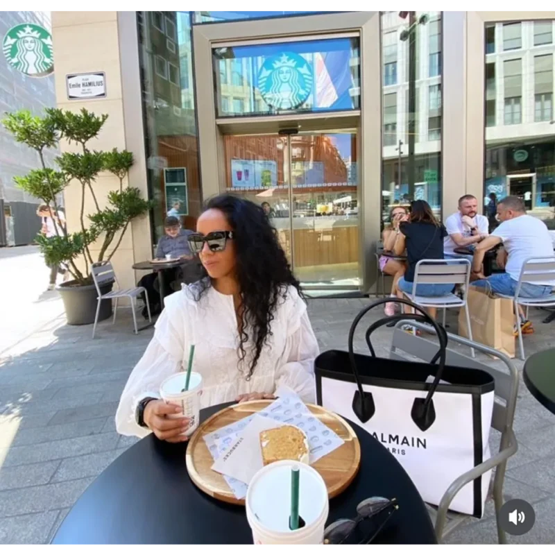 Classy Balmain Handbag For Women (J942)