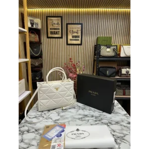 Imported Prada Handbag For Women (CT585)