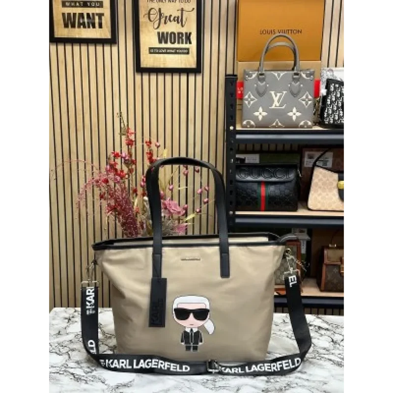 Trendy Karl Lagerfeld Handbag For Women (ADS14)