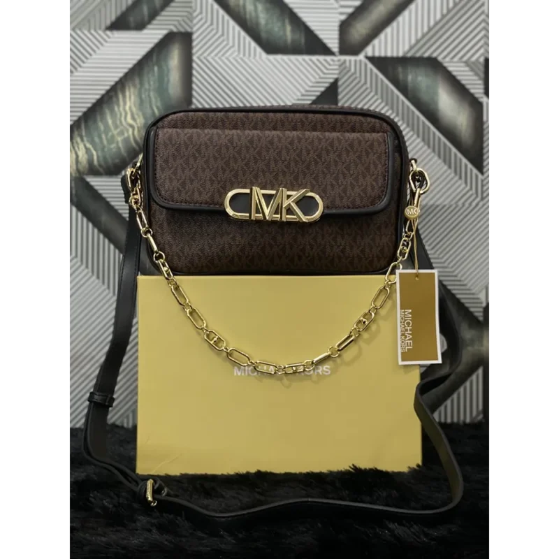 Classy Michael Kors Handbag For Women (J1154)