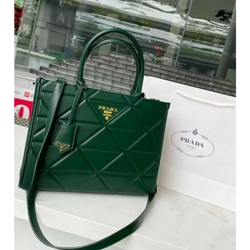 Classy Prada Handbag For Women (J1043)