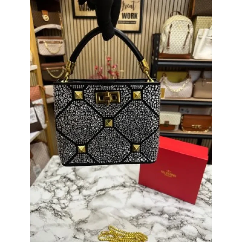 Trendy Valentino Handbag For Women (SW5328)