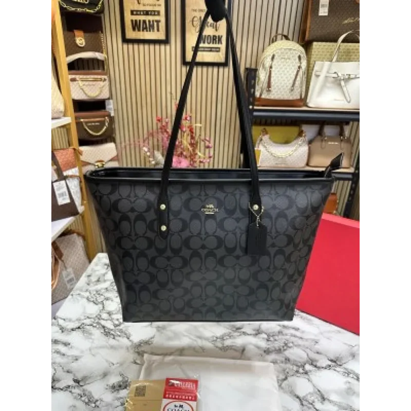 p-30-13-56-04-565728.webp Trendy Coach Handbag For Women (ADS18)