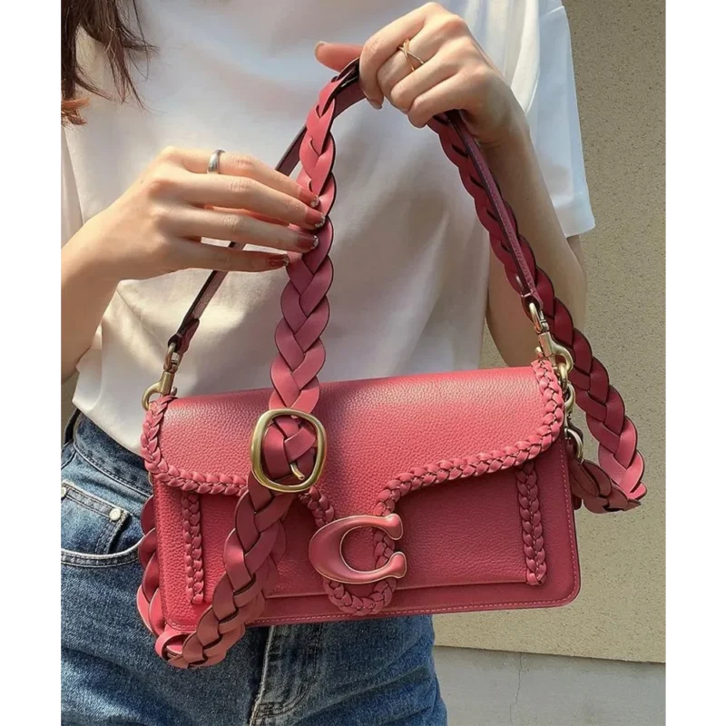 Classy Coach Handbag For Women (J960)