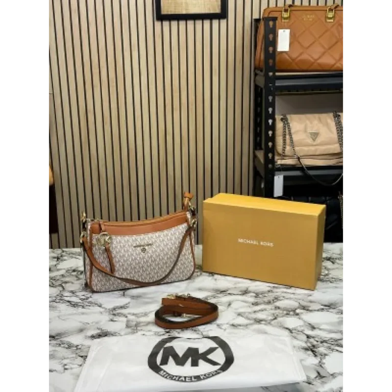 p-4-16-32-27-965051.webp Classy Michael Kors Handbag For Women (J1030)