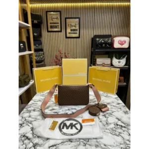 Luxurious Michael Kors Handbag For Women (SOS2721)