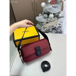 Premium Fendi Handbag For Women (J914)