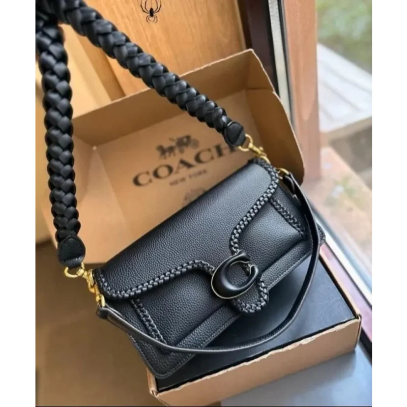 Classy Coach Handbag For Women (J977)