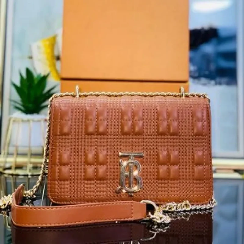 Classy Burberry Handbag For Women (J981)