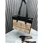 Trendy Burberry Handbag For Women (ADS37)
