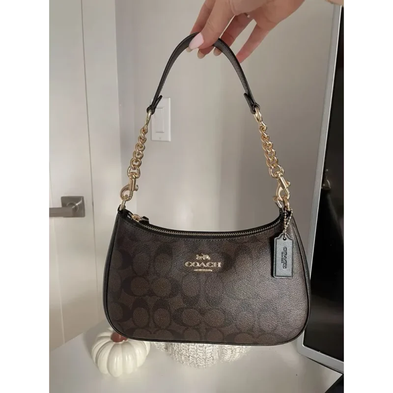 Trendy Coach Handbag For Women (BH1126)