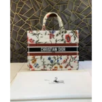 Classy Christian Dior Handbag For Women (J997)