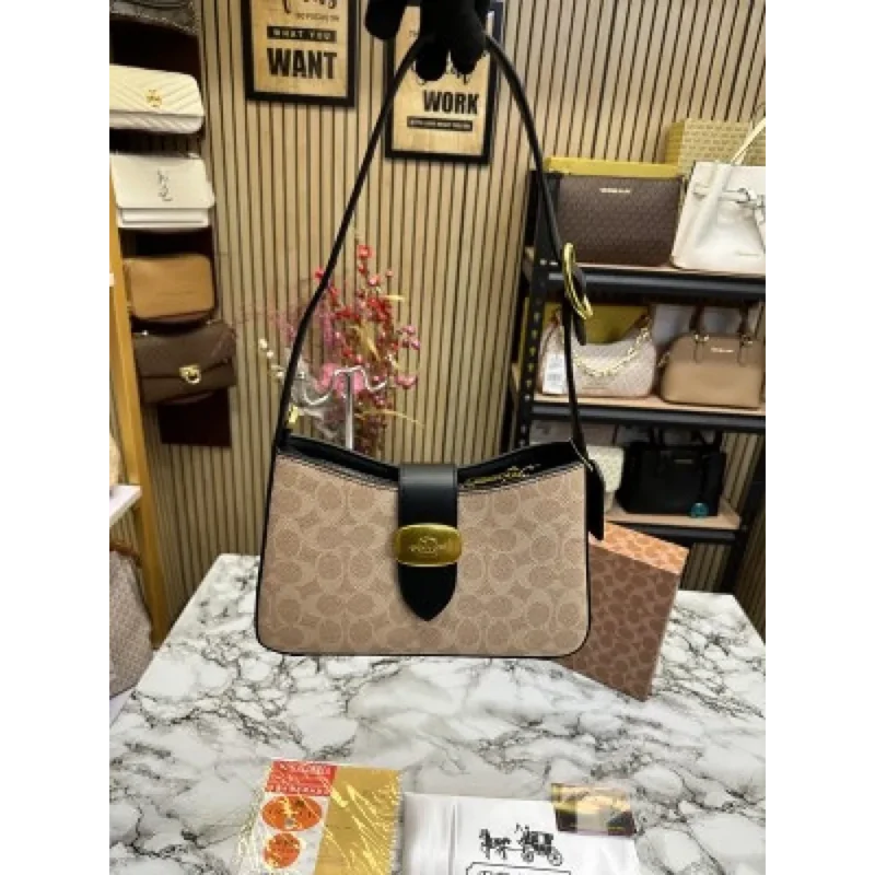 Trendy Coach Handbag For Women (SW5360)