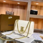 Trendy Burberry Handbag For Women (BSF1255)