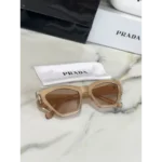 Luxurious Prada Sunglasses (AKI42)