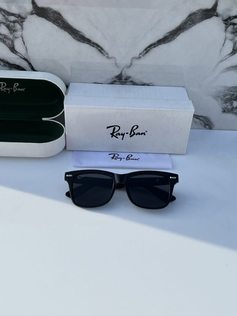 p-photo-2024-09-30-11-28-28-2-12-29-03-394792.jpg Premium Rayban Sunglasses (AKI104)