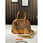 Stylish Michael Kors Handbag For Women (SFS22)