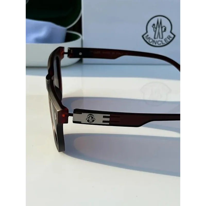 Moncler Sunglasses (ETS210)