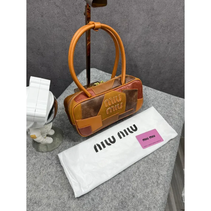 Miu Miu Handbag For Women (LAB692)