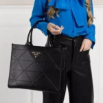 Prada Handbag For Women (LAB1605)