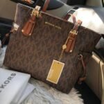 Trendy Michael Kors Voyager Tote Bag With Side Pocket & Dust Bag For Women (LAB1313)