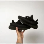 Imported Adidas Yeezy 350 V2 Shoes With All Accessories For Men (SOS278) - stayhit.in