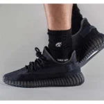 Imported Adidas Yeezy Boost 350 V2 Shoes For Men (BOT2948) - stayhit.in