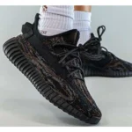 Imported Adidas Yeezy Boost 350 V2 Shoes For Men (BOT2956) - stayhit.in