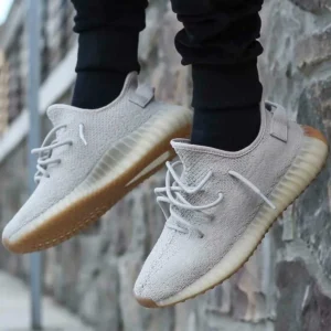 Imported Adidas Yeezy Boost 350 V2 Shoes For Men (BOT2961) - stayhit.in