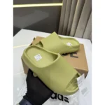Premium Adidas Yeezy Slides For Men (HS540) - stayhit.in