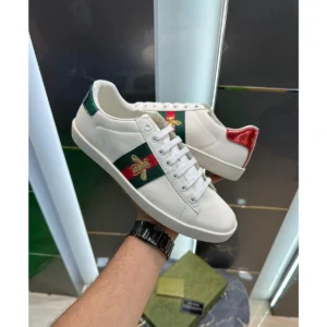 Premium Gucci Bee Ace Sneaker For Men (JH256) - stayhit.in