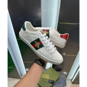 Premium Gucci Bee Ace Sneaker For Men (JH752) - stayhit.in