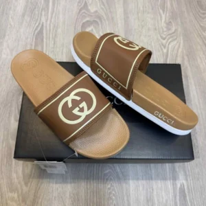 Stylish Gucci Gg Soft Comfort Flip Flops Beige For Men (WS421) - stayhit.in