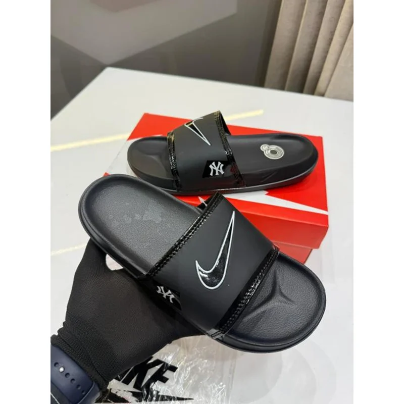 Stylish Nike Flip Flops Black For Men (HS536) - stayhit.in