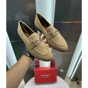 Stylish Salvatore Ferragamo Formal Loafers Beige Wooden Sole For Men (JH662) - stayhit.in