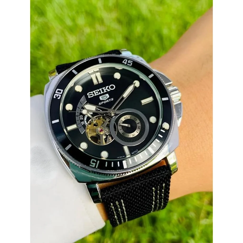 Stylish Seiko 5 Sports Automatic Watch For Men (BSF1801) - stayhit.in